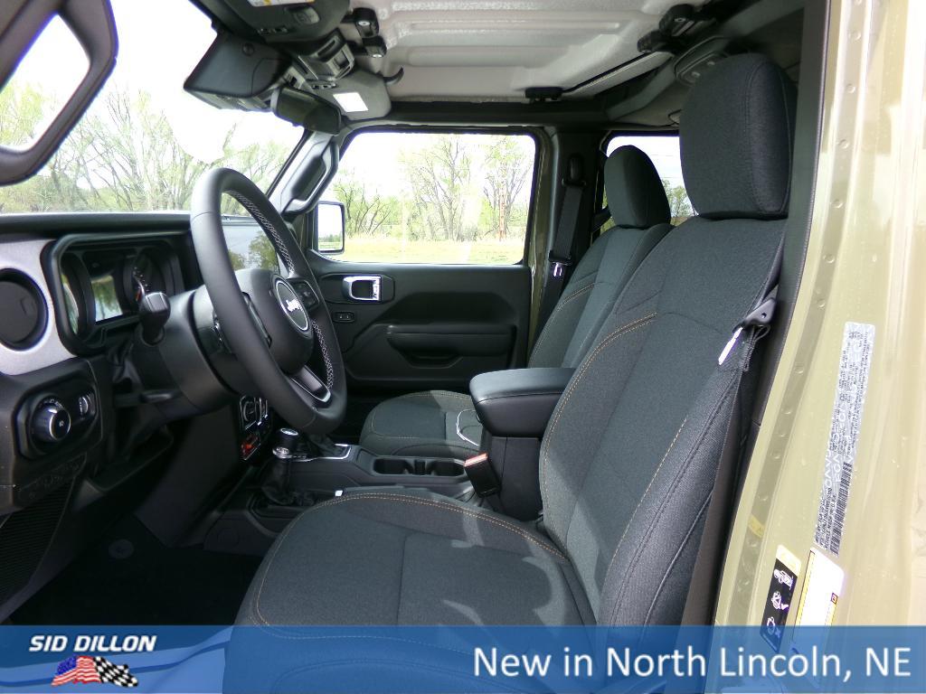new 2025 Jeep Wrangler car, priced at $48,692