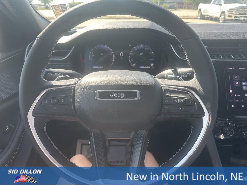 new 2025 Jeep Grand Cherokee car, priced at $41,045