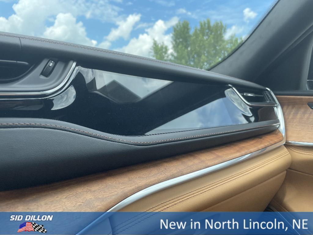 new 2025 Jeep Grand Cherokee car, priced at $63,844