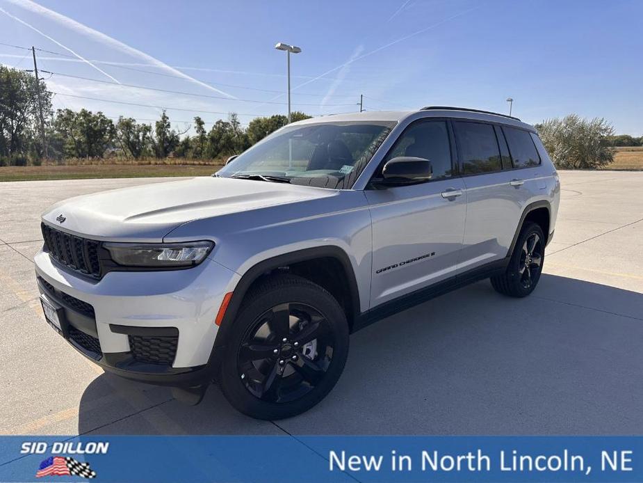 new 2025 Jeep Grand Cherokee L car, priced at $44,675