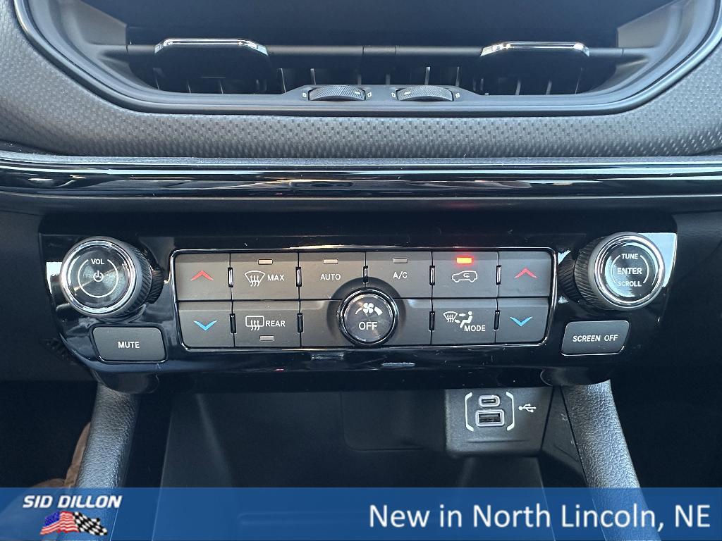 new 2026 Jeep Compass car, priced at $36,620