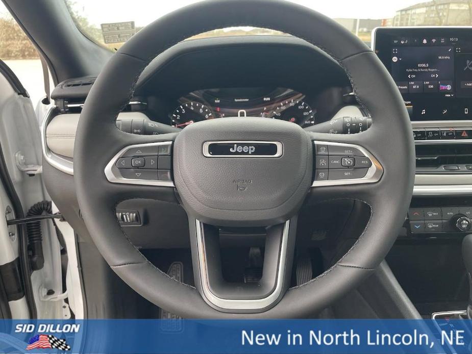 new 2025 Jeep Compass car, priced at $30,840