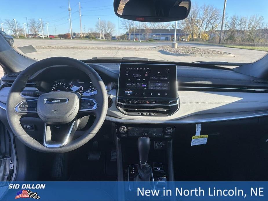 new 2025 Jeep Compass car, priced at $30,840