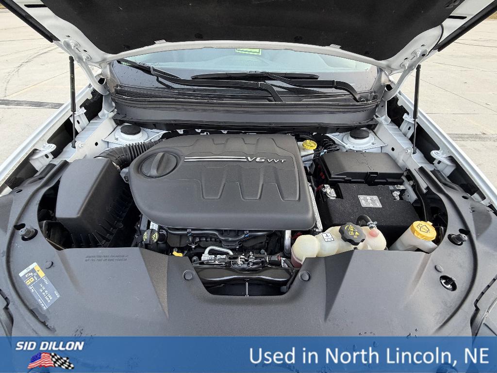 used 2021 Jeep Cherokee car, priced at $23,991