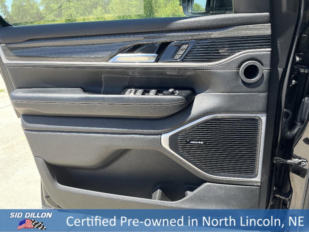 used 2022 Jeep Wagoneer car, priced at $36,895