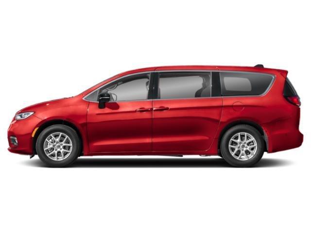 new 2026 Chrysler Pacifica car, priced at $44,675