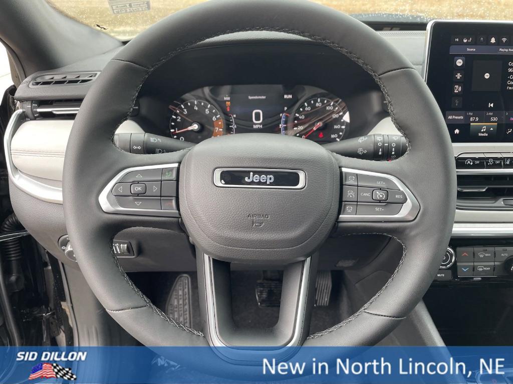 new 2025 Jeep Compass car, priced at $30,435