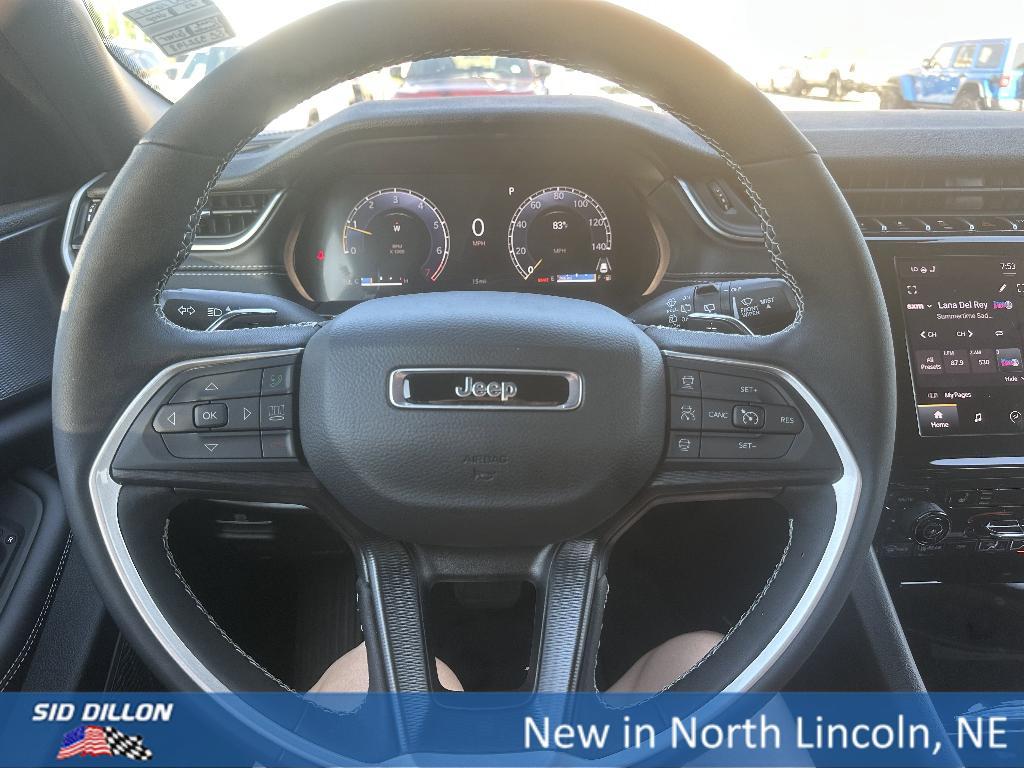 new 2025 Jeep Grand Cherokee car, priced at $42,355