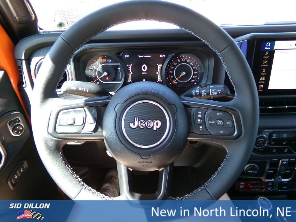 new 2025 Jeep Wrangler car, priced at $55,880