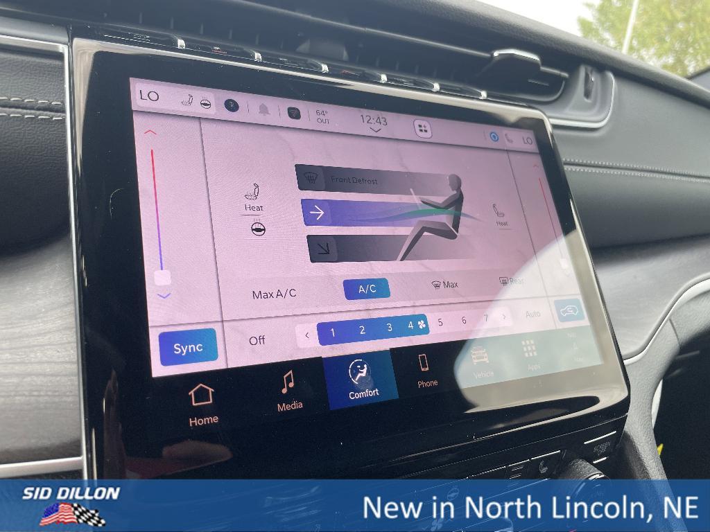 new 2025 Jeep Grand Cherokee car, priced at $42,245