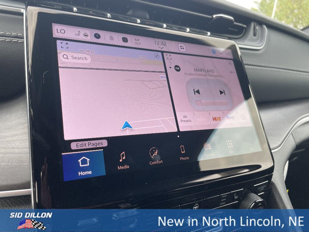 new 2025 Jeep Grand Cherokee car, priced at $42,245