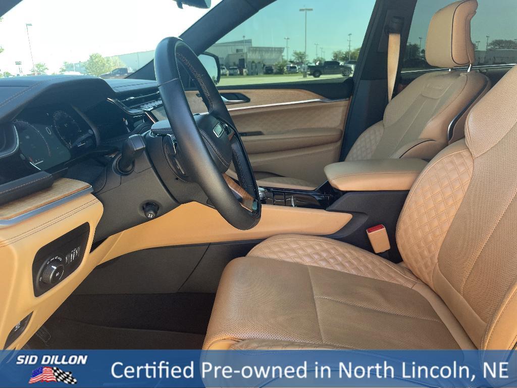 used 2022 Jeep Grand Cherokee car, priced at $46,792