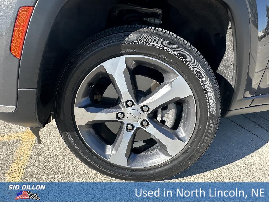 used 2024 Jeep Grand Cherokee L car, priced at $36,995