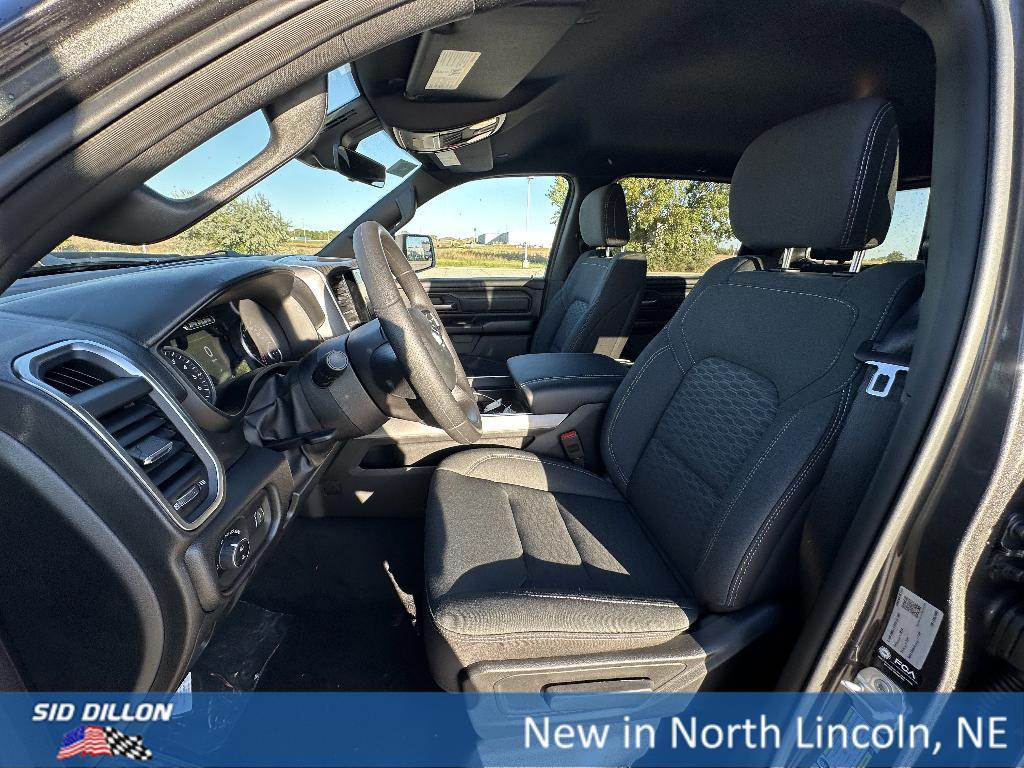 new 2025 Ram 1500 car, priced at $42,961