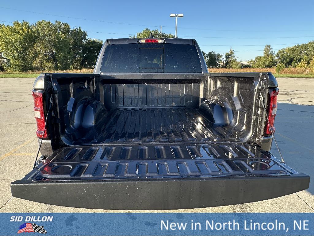 new 2025 Ram 1500 car, priced at $42,961