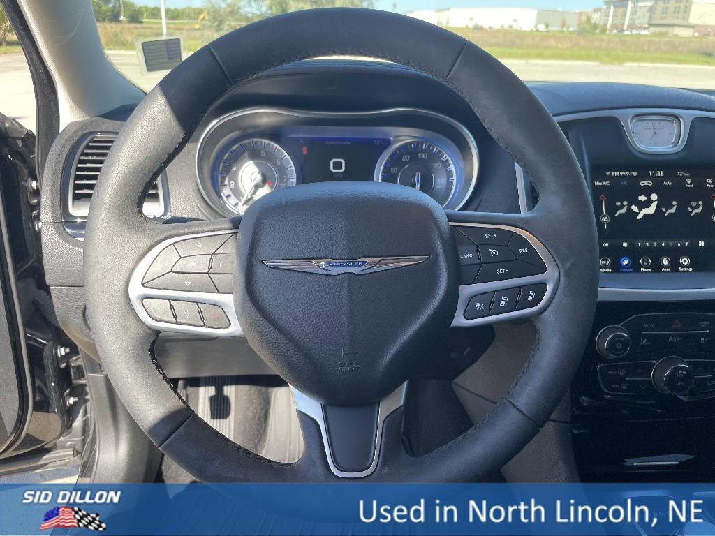 used 2023 Chrysler 300 car, priced at $29,000