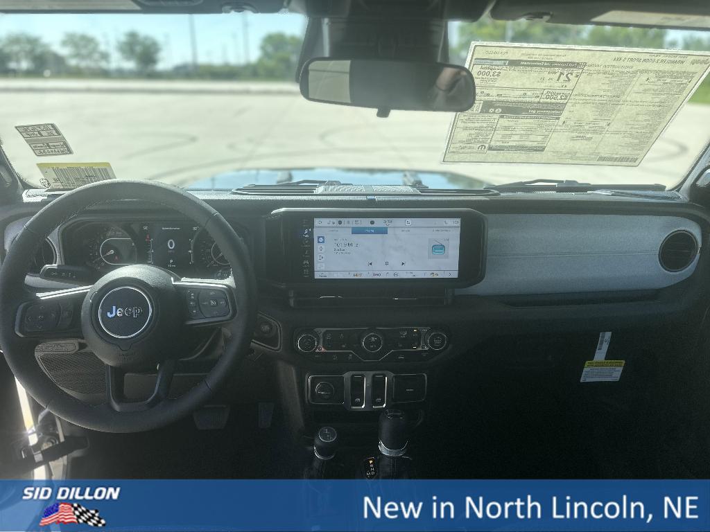 new 2025 Jeep Wrangler car, priced at $40,905