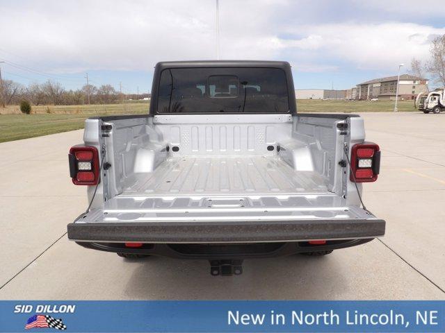 new 2024 Jeep Gladiator car, priced at $51,152