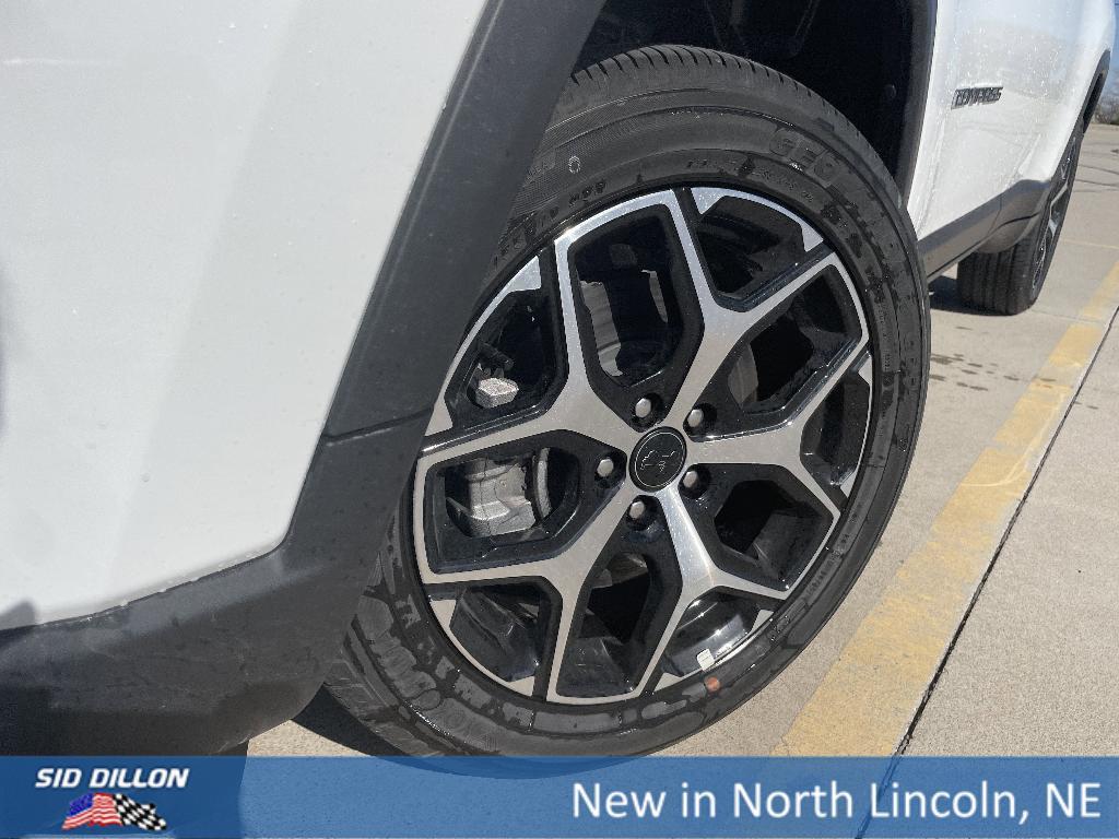 new 2025 Jeep Compass car, priced at $29,840