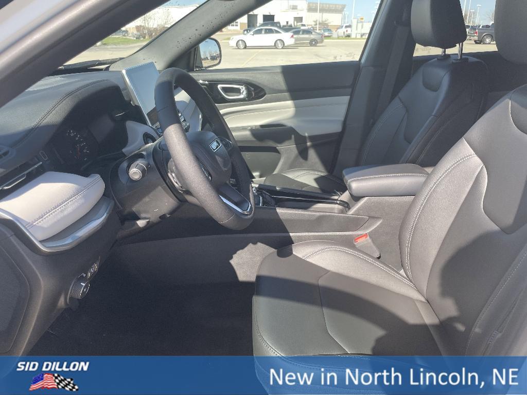 new 2025 Jeep Compass car, priced at $29,840