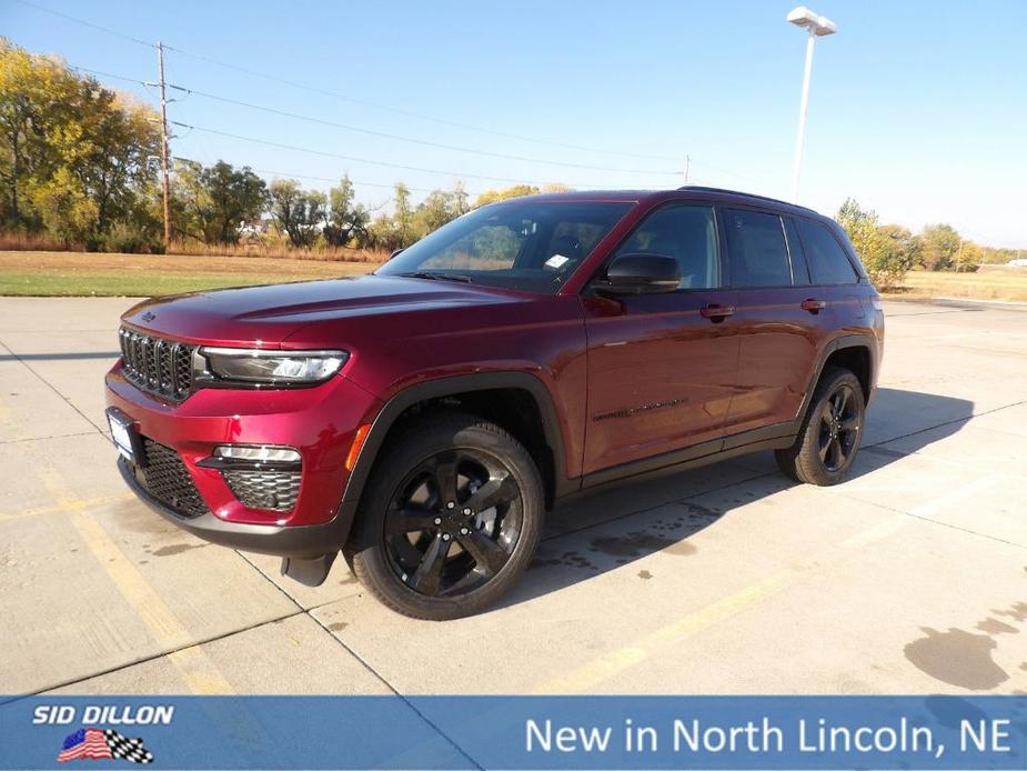 new 2025 Jeep Grand Cherokee car, priced at $52,460