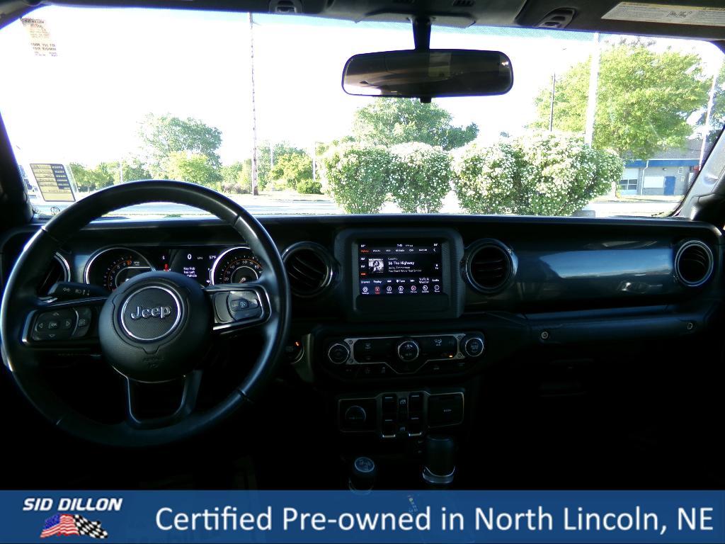 used 2022 Jeep Gladiator car, priced at $33,492