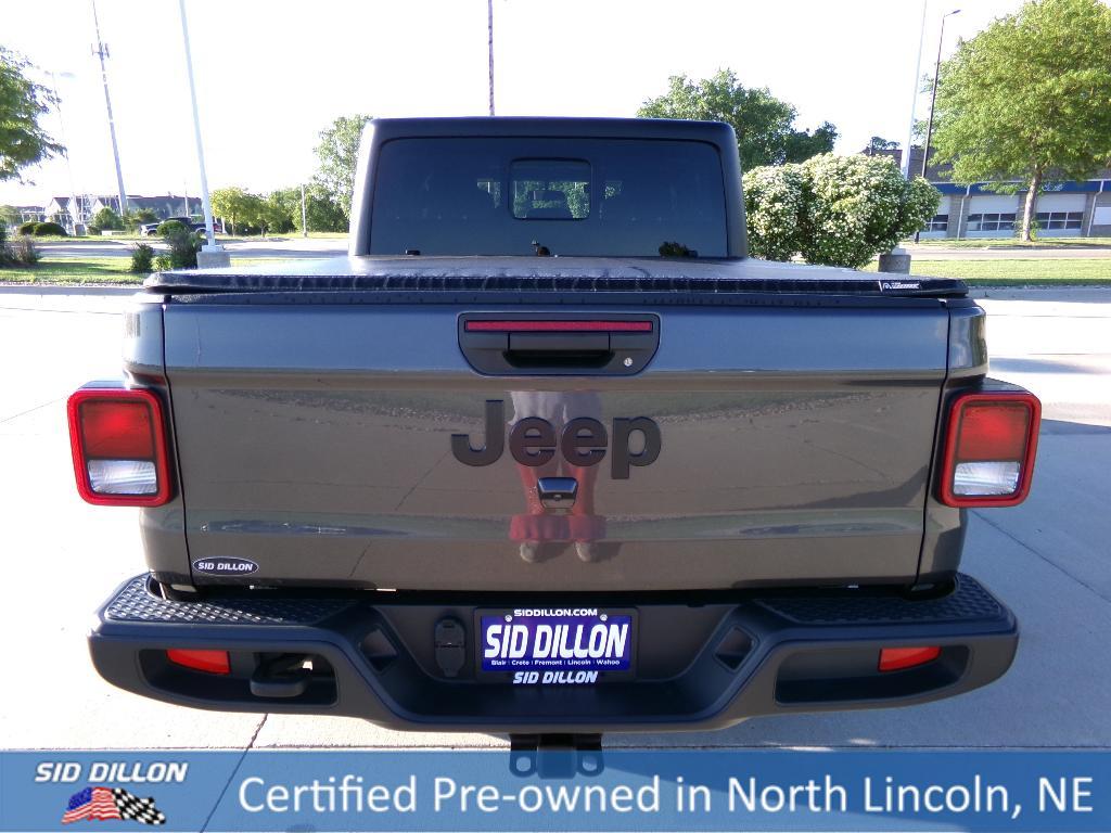used 2022 Jeep Gladiator car, priced at $33,492