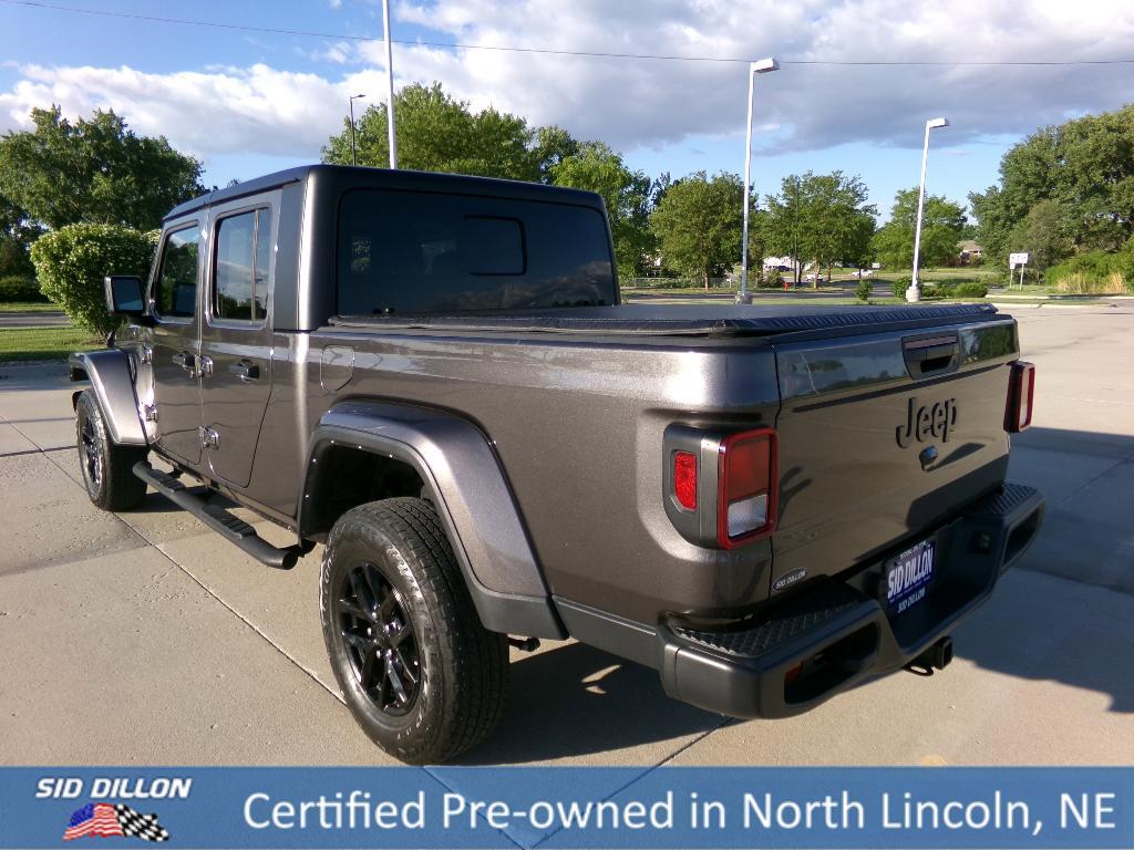 used 2022 Jeep Gladiator car, priced at $33,492