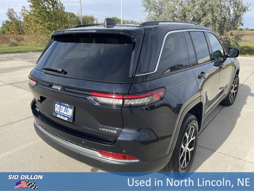 used 2023 Jeep Grand Cherokee car, priced at $32,493