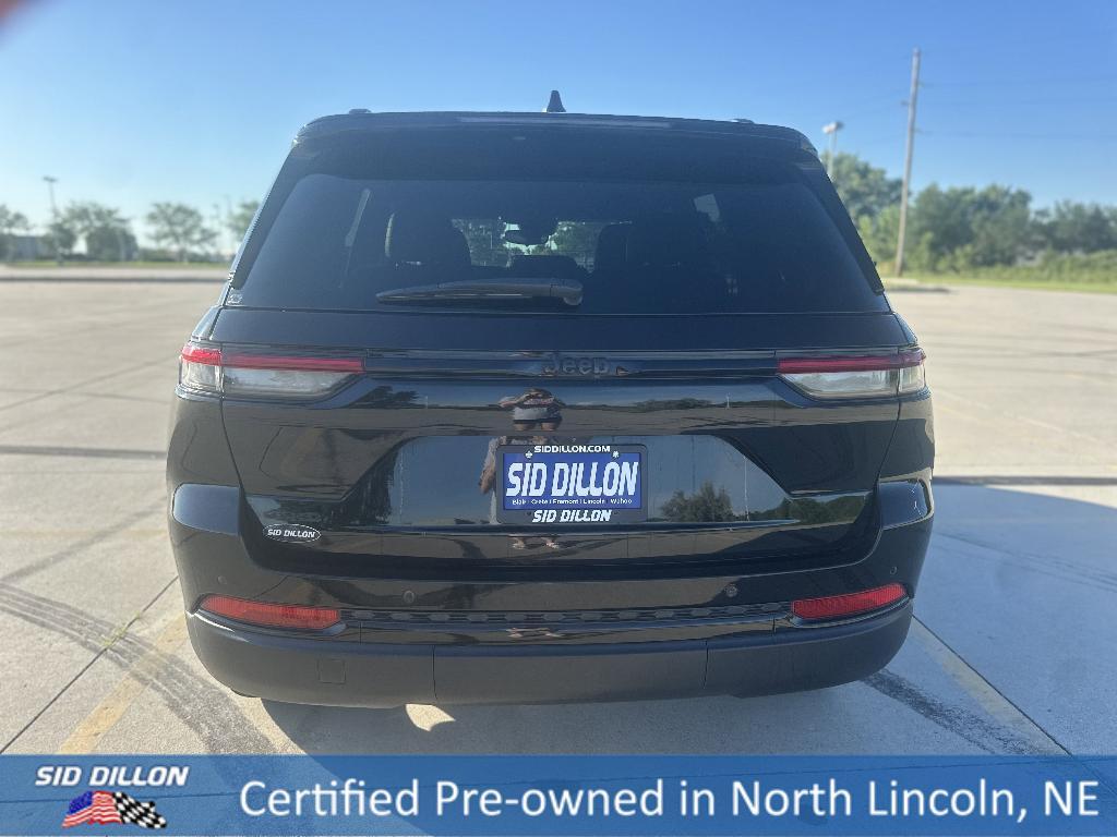 used 2023 Jeep Grand Cherokee car, priced at $35,992