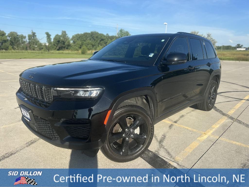 used 2023 Jeep Grand Cherokee car, priced at $35,992
