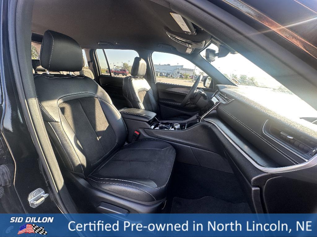 used 2023 Jeep Grand Cherokee car, priced at $35,992