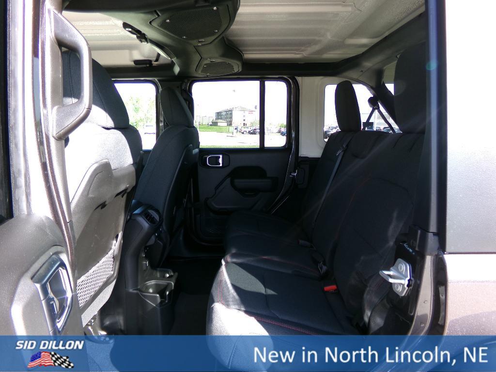 new 2025 Jeep Wrangler car, priced at $61,248