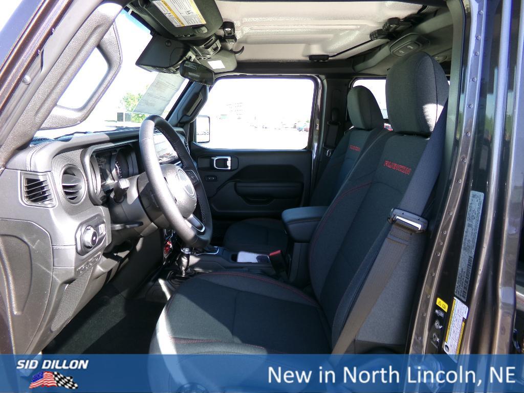 new 2025 Jeep Wrangler car, priced at $61,248
