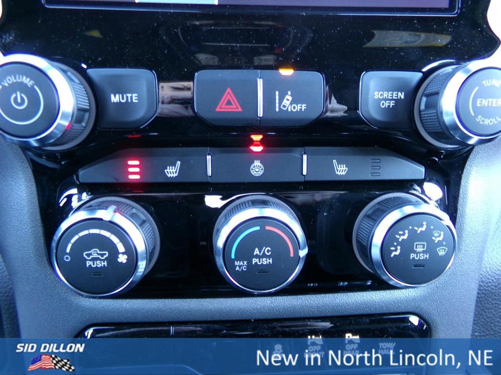 new 2025 Ram 1500 car, priced at $47,662