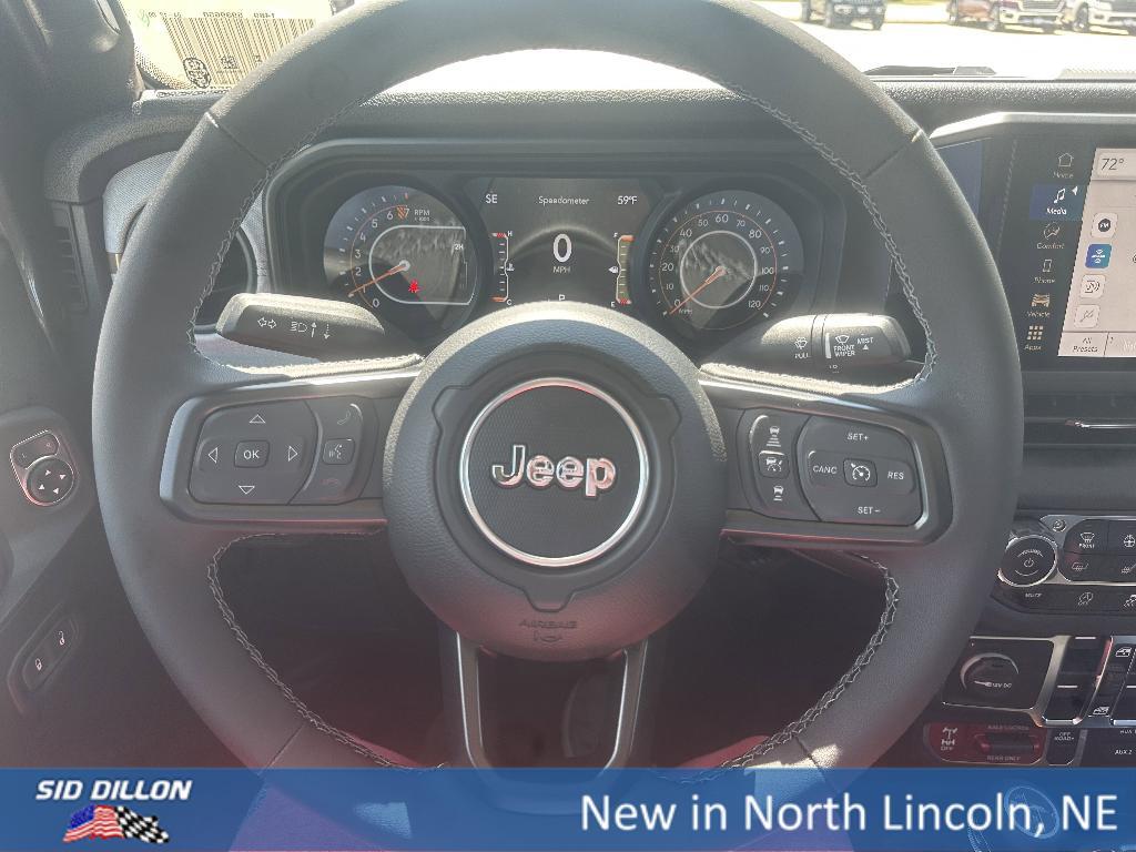 new 2025 Jeep Gladiator car, priced at $48,177