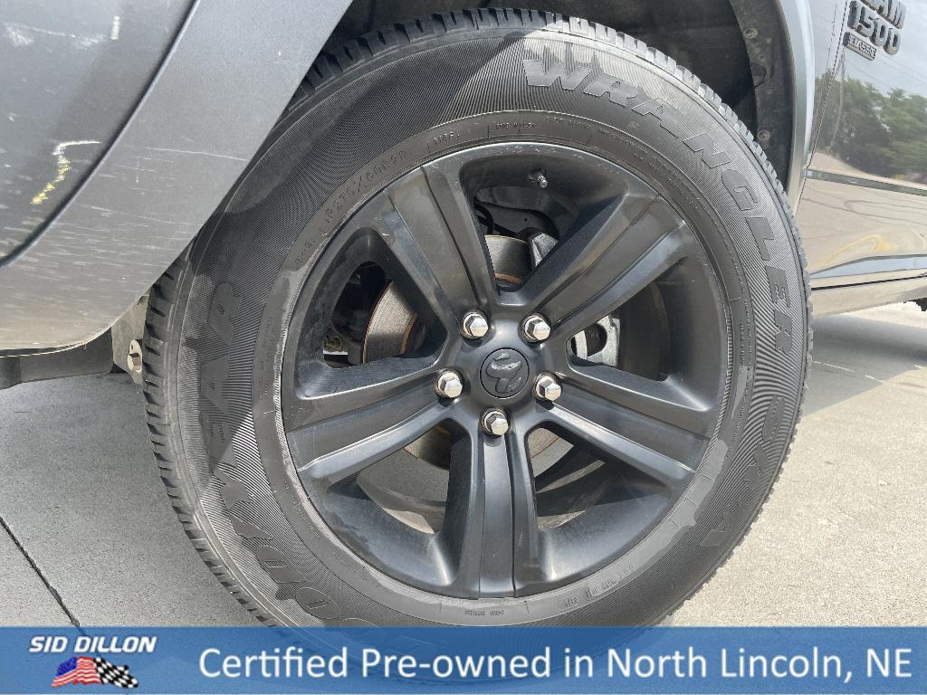 used 2022 Ram 1500 Classic car, priced at $33,991