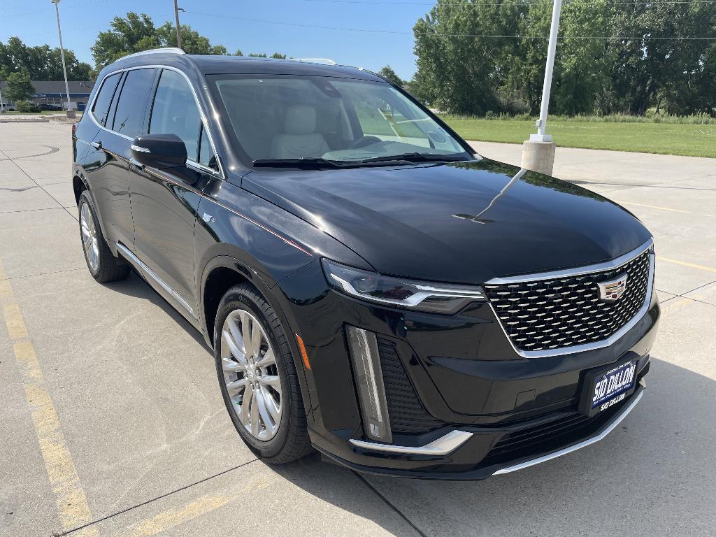 used 2021 Cadillac XT6 car, priced at $35,992