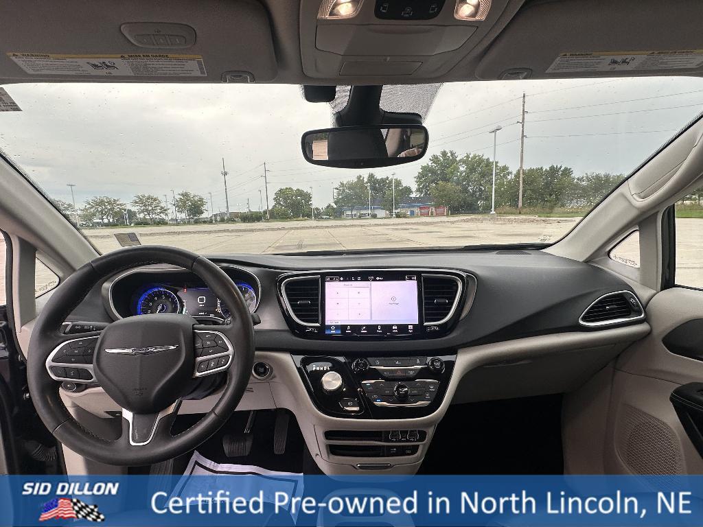 used 2022 Chrysler Pacifica car, priced at $23,995