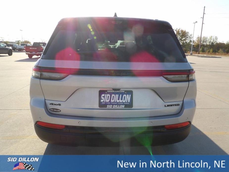 new 2025 Jeep Grand Cherokee car, priced at $51,960