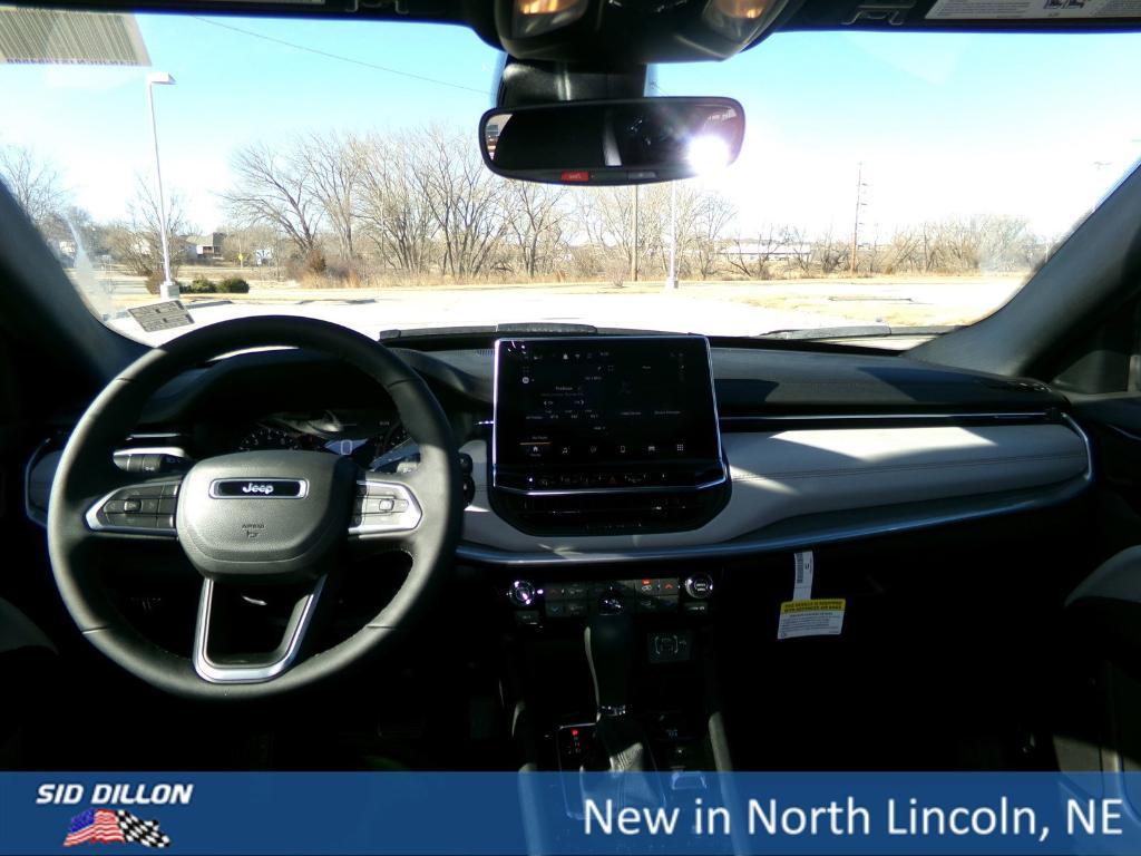 new 2025 Jeep Compass car, priced at $30,435