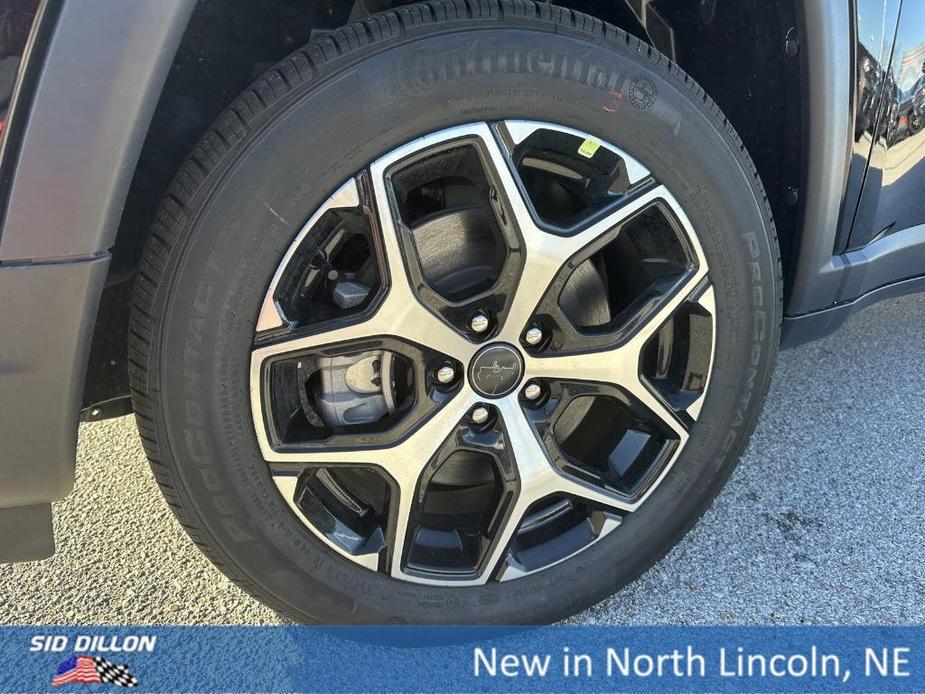 new 2025 Jeep Compass car, priced at $30,435