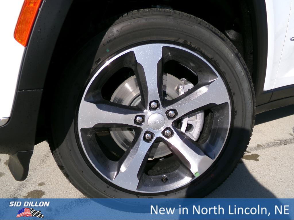 new 2025 Jeep Grand Cherokee L car, priced at $47,702