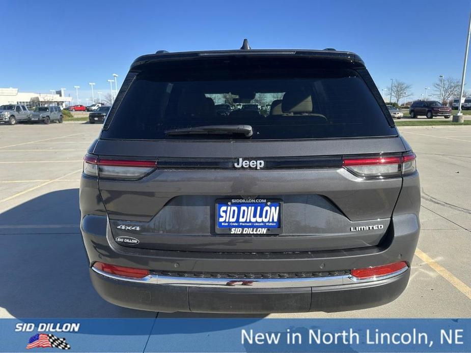 new 2025 Jeep Grand Cherokee car, priced at $46,420