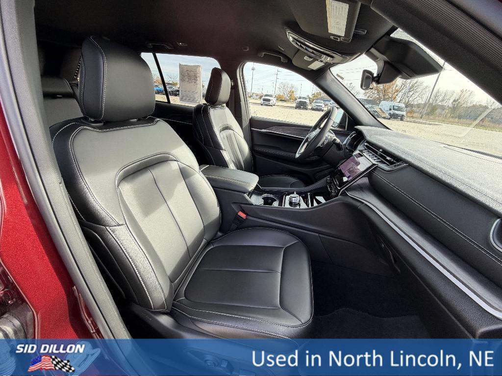 used 2025 Jeep Grand Cherokee car, priced at $42,693