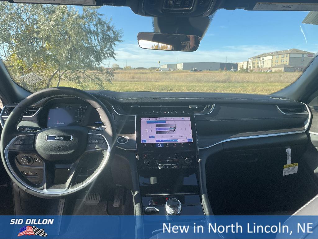 new 2025 Jeep Grand Cherokee L car, priced at $50,335