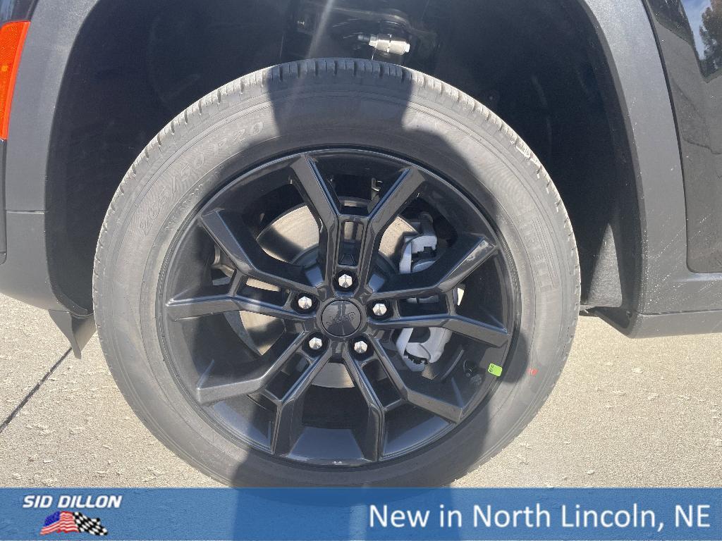 new 2025 Jeep Grand Cherokee L car, priced at $50,335