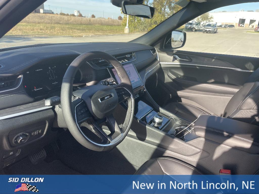 new 2025 Jeep Grand Cherokee L car, priced at $50,335