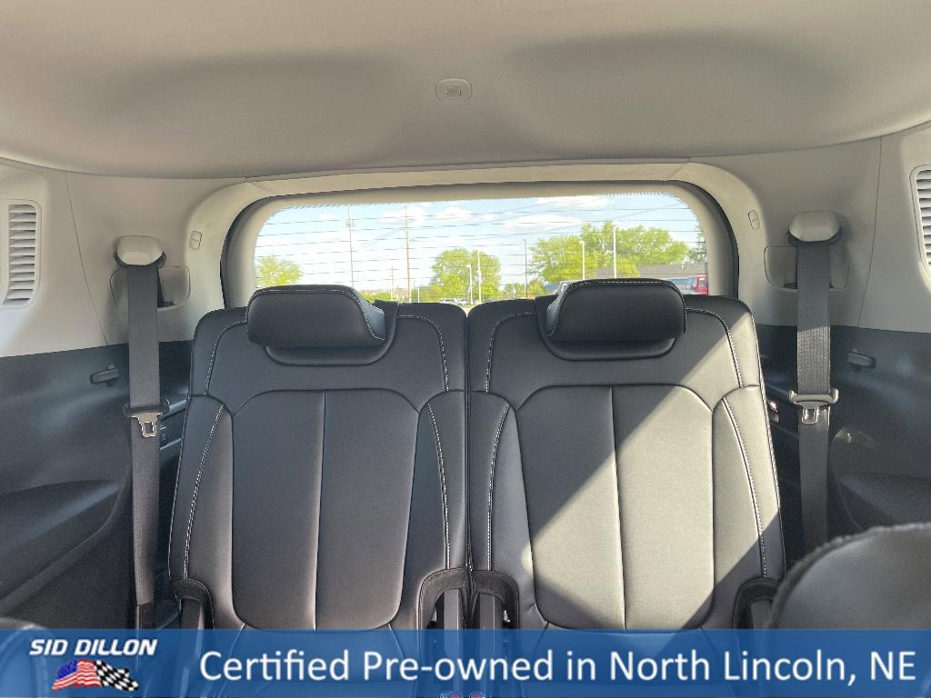 used 2021 Jeep Grand Cherokee L car, priced at $31,991