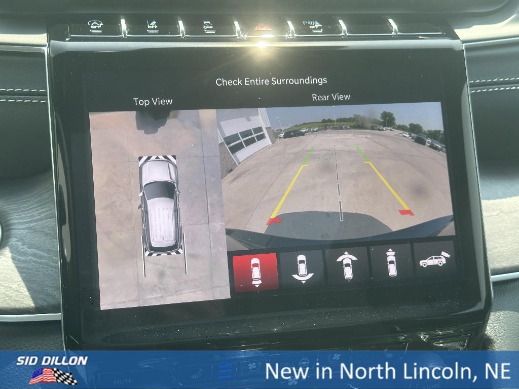 new 2025 Jeep Grand Cherokee car, priced at $51,657